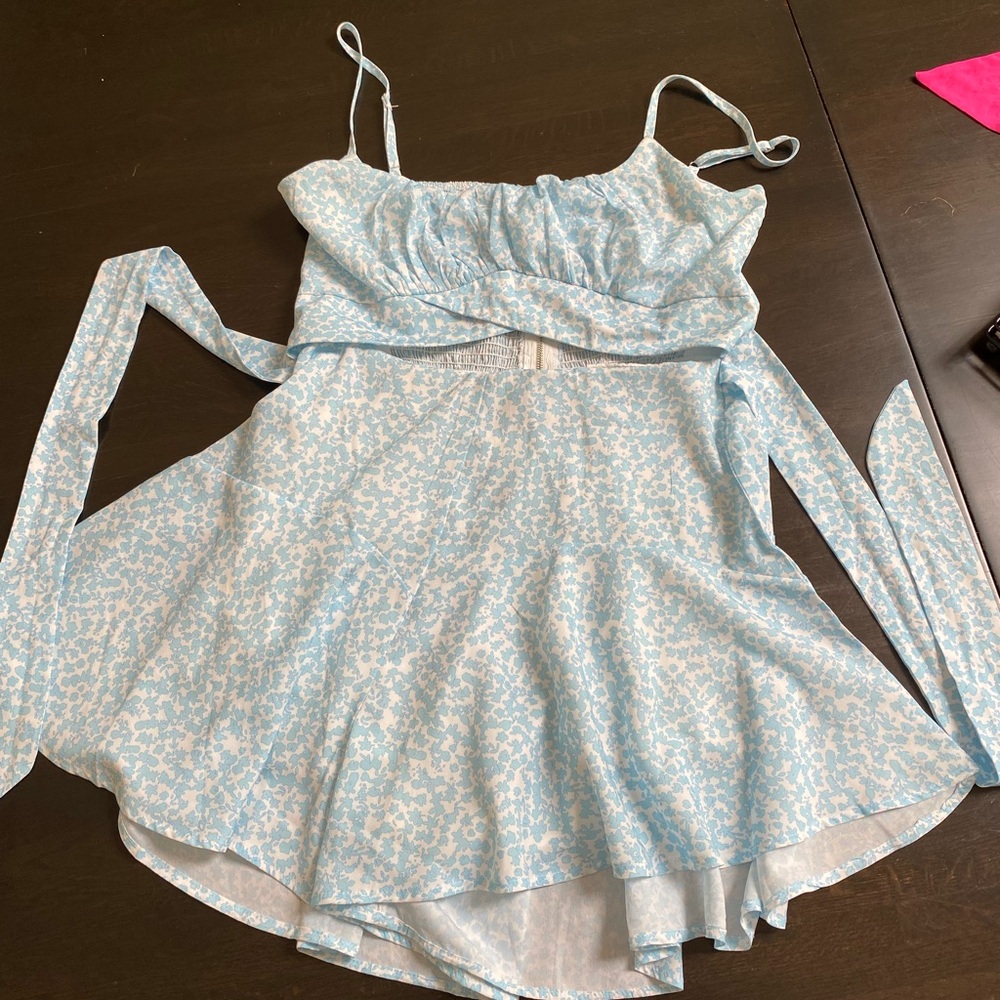 Princess Polly Blue and white romper